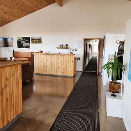 Alftroeth Guesthouse Brautarholt Экстерьер фото